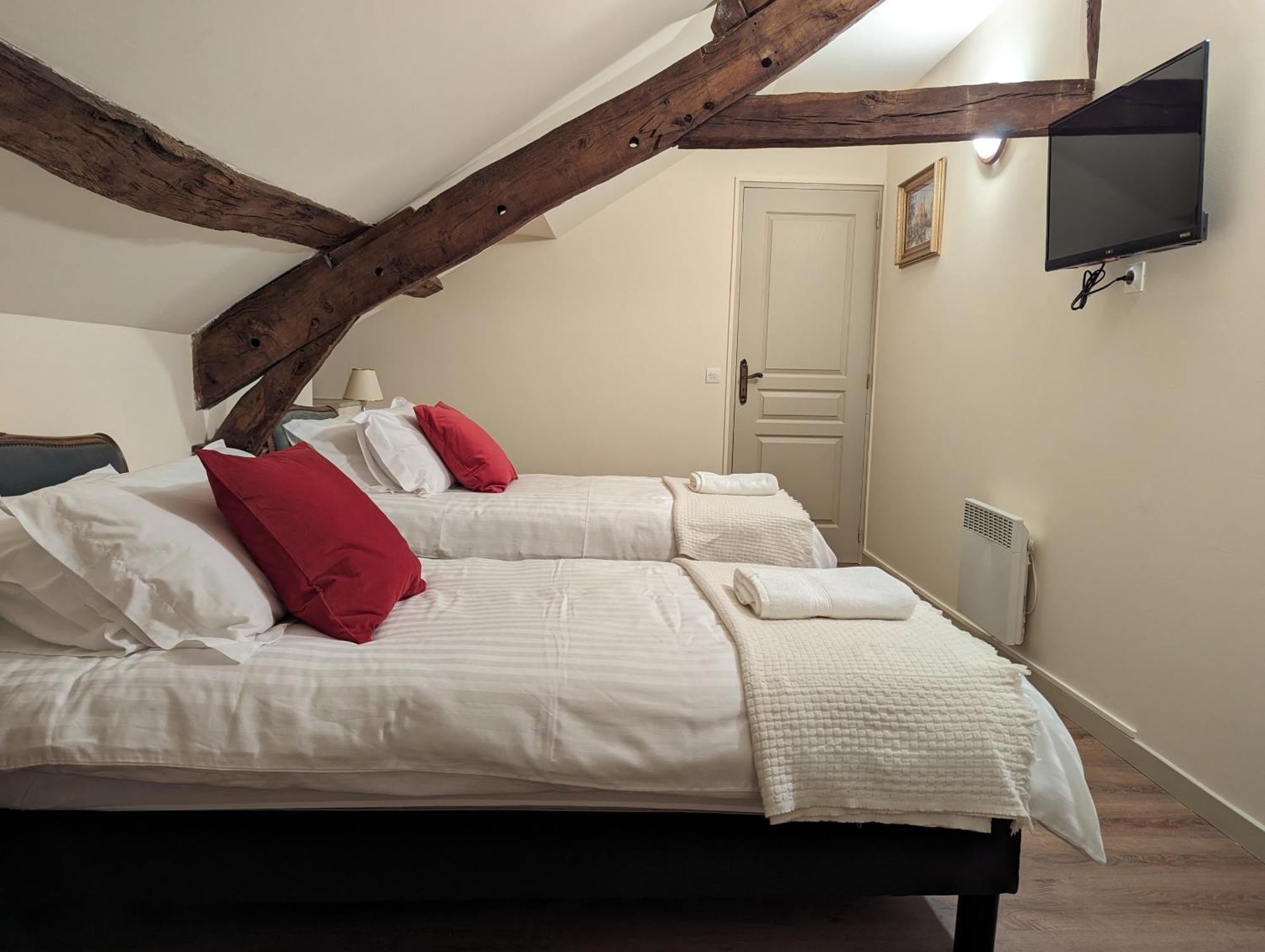 Chateau De Chambres Mont St Michel Saint-James Bagian luar foto